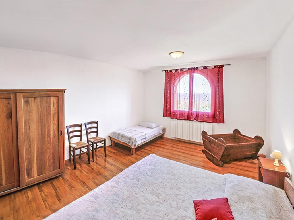 Apartment Agroturizam Radesic Buje Zewnętrze zdjęcie